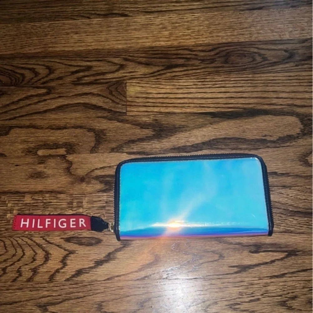 Wallet - Picture 2 of 5